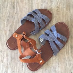 Toms sandals